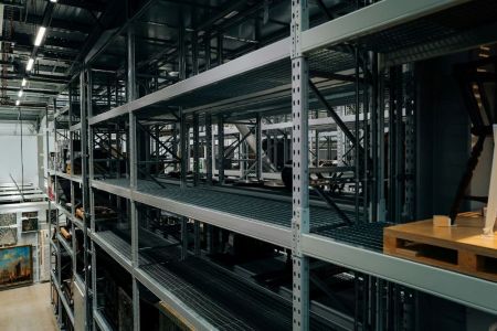 Height Is the Overlooked Part of Manual Handling Says Pallet Truck Shop